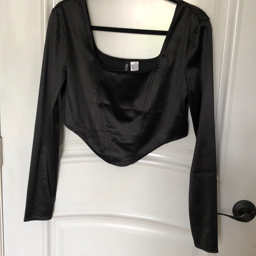 H&M crop top